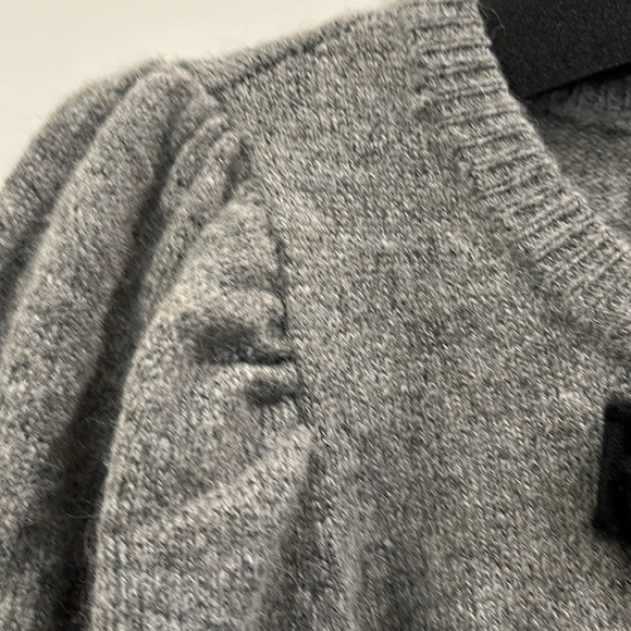 CECE GRAY PUFF SLEEVE SWEATER - Picture 4 of 7